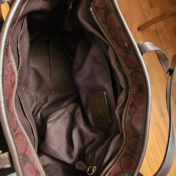 Coach Dark Brown Signature Tote - Picture 5 of 5